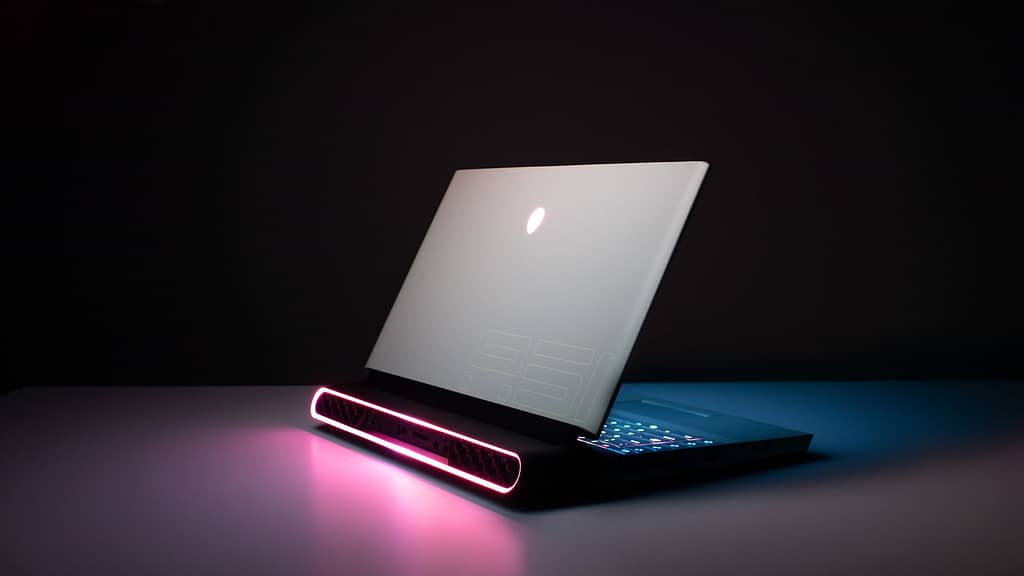 Are laptops getting lighter